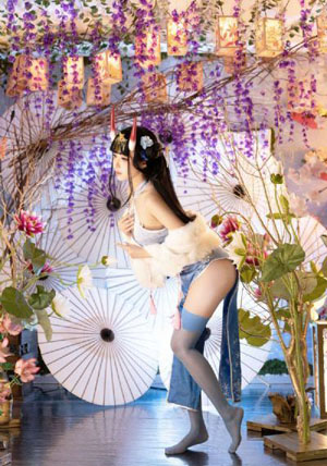 苏晴被校长抱到办公室电影_国产剧电影完整版