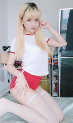 A片人人澡C片人人人妻蜜臀动图_高清免费播放