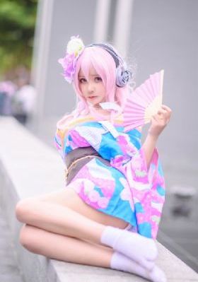 亚洲AV日韩综合一区在线观看_日韩成人在线