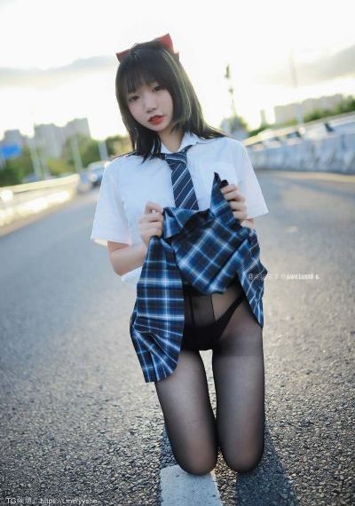 国产精品三级高清在线_1080高清免费观看